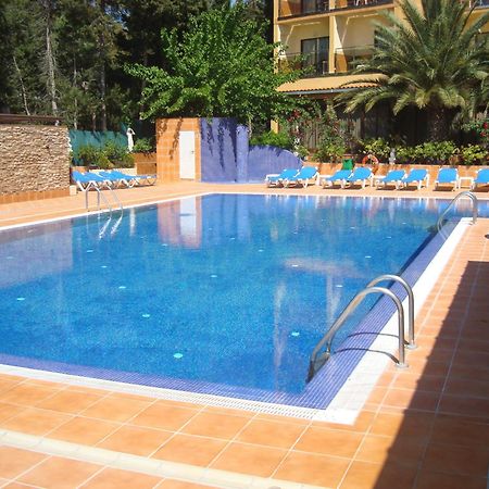 רוזס Hotel Univers מראה חיצוני תמונה