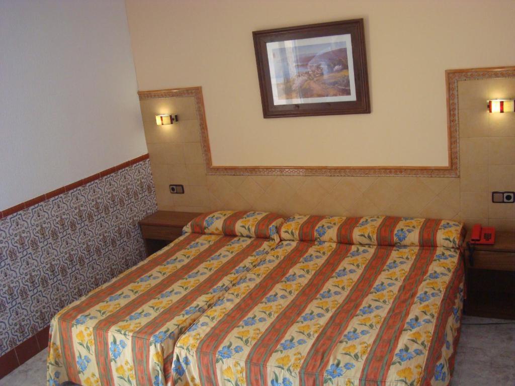 רוזס Hotel Univers חדר תמונה